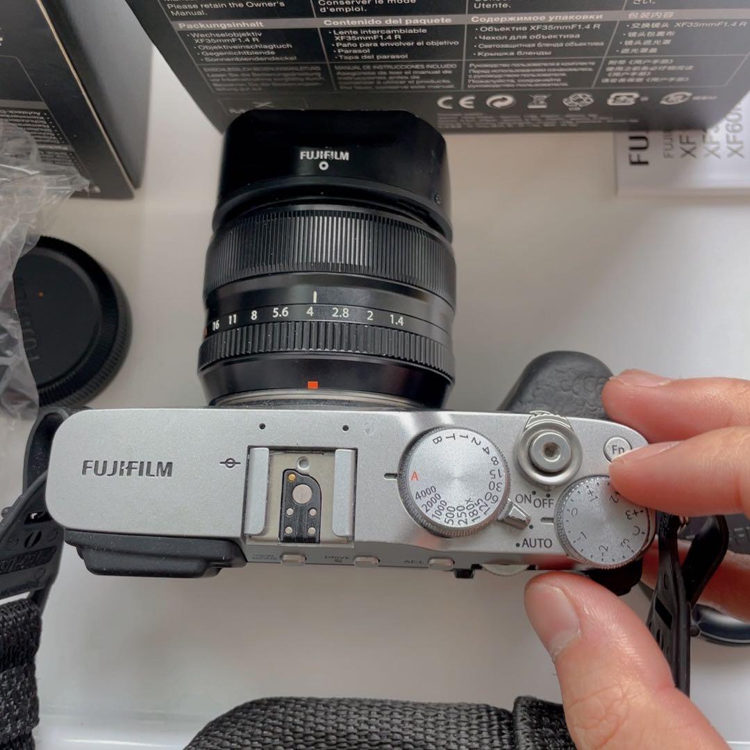 【元箱付】Fujifilm X-E3 ミラーレスカメラ 35mm F1.4付き 元箱付】Fujifilm X-E3 ミラーレスカメラ 35mm F1.4付き カメラ