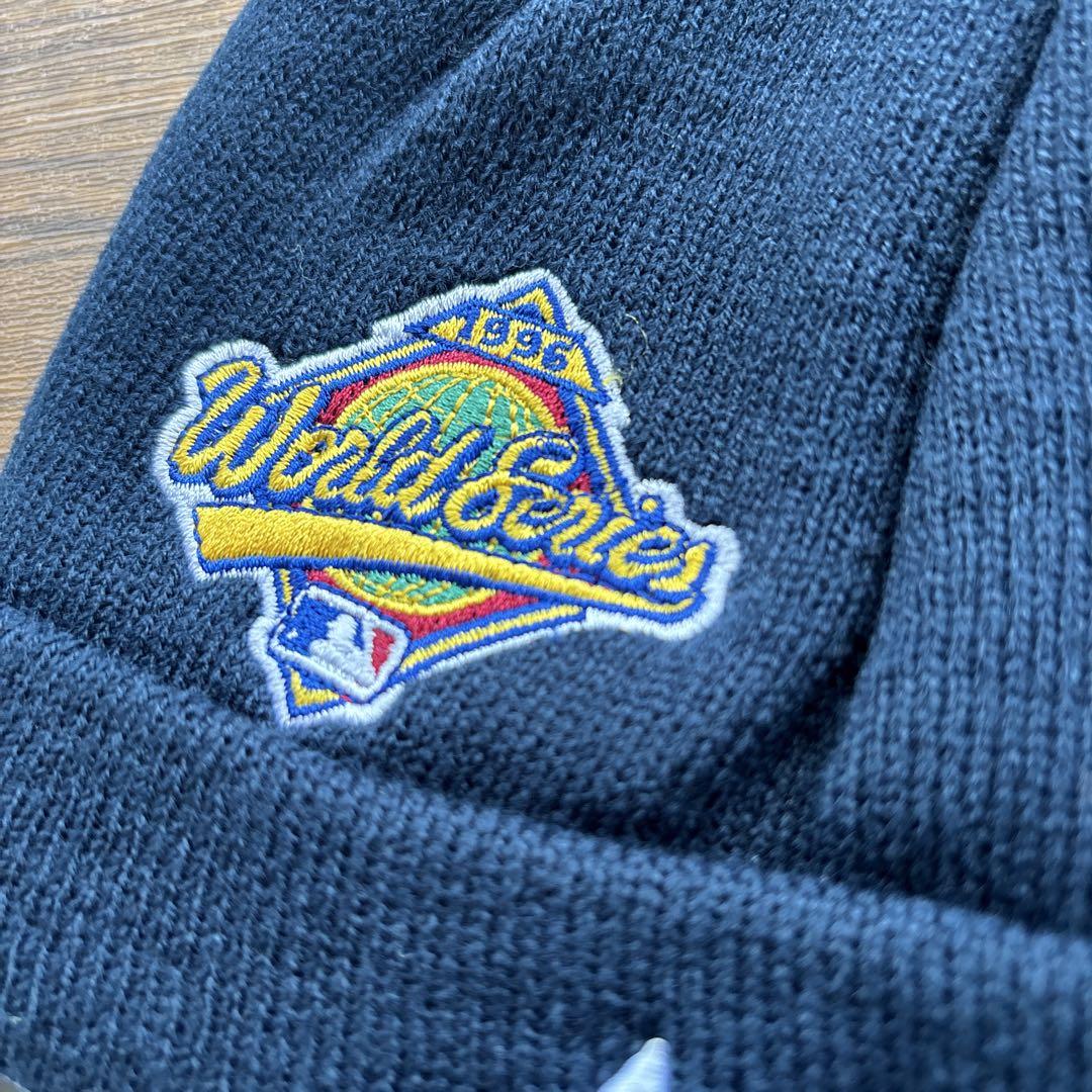 New Era ニューヨーク・ヤンキース ニット帽　ビーニー
