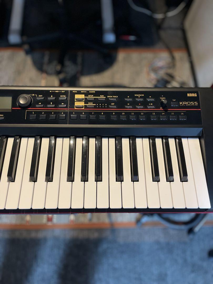 KORG KROSS 61鍵 シンセサイザー Amazon.com: Korg KROSS 61 - Key Mobile Workstation : Musical