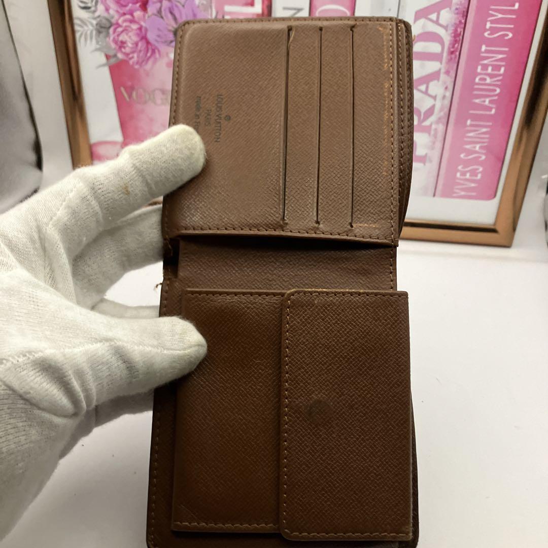 【匿名配送】LOUIS VUITTON✨ルイヴィトン✨モノグラム二つ折り財布