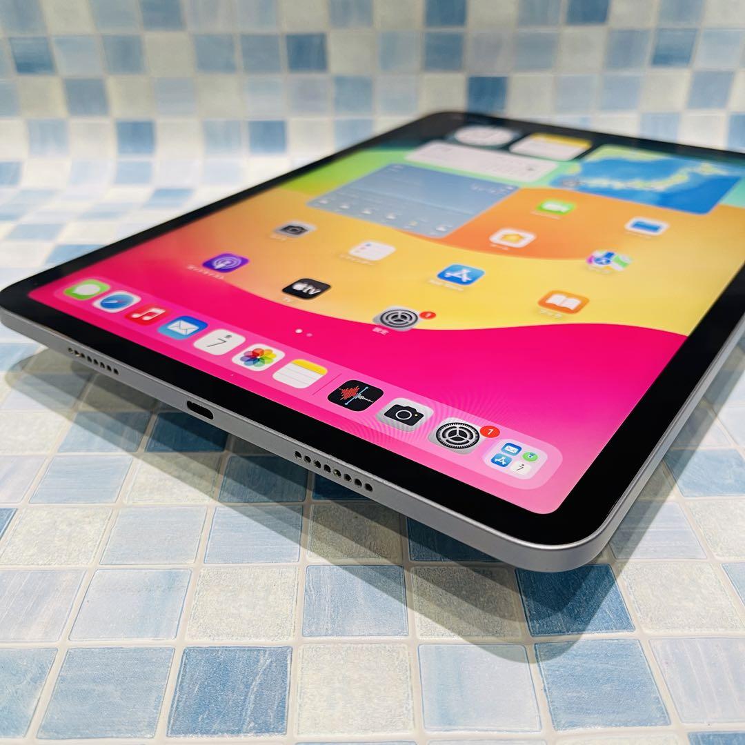 Wi-Fi iPad Pro11 第4世代 本体 128GB グレイ 電池良好 11インチiPad Pro Wi-Fi 128GB - シルバー（第4世代）[整備済