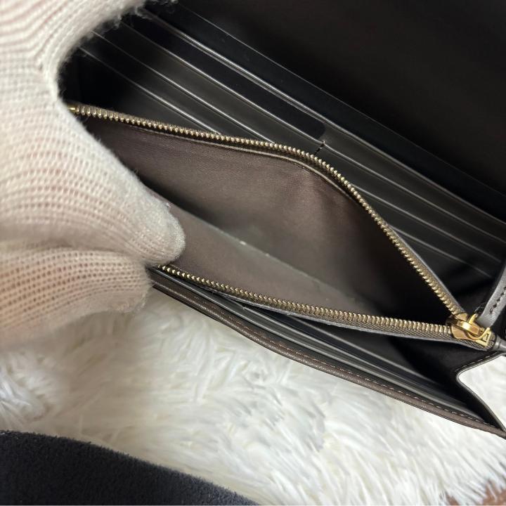 【極美品】FENDI フェンディ バイザウェイ コンチネンタルウォレット 長財布