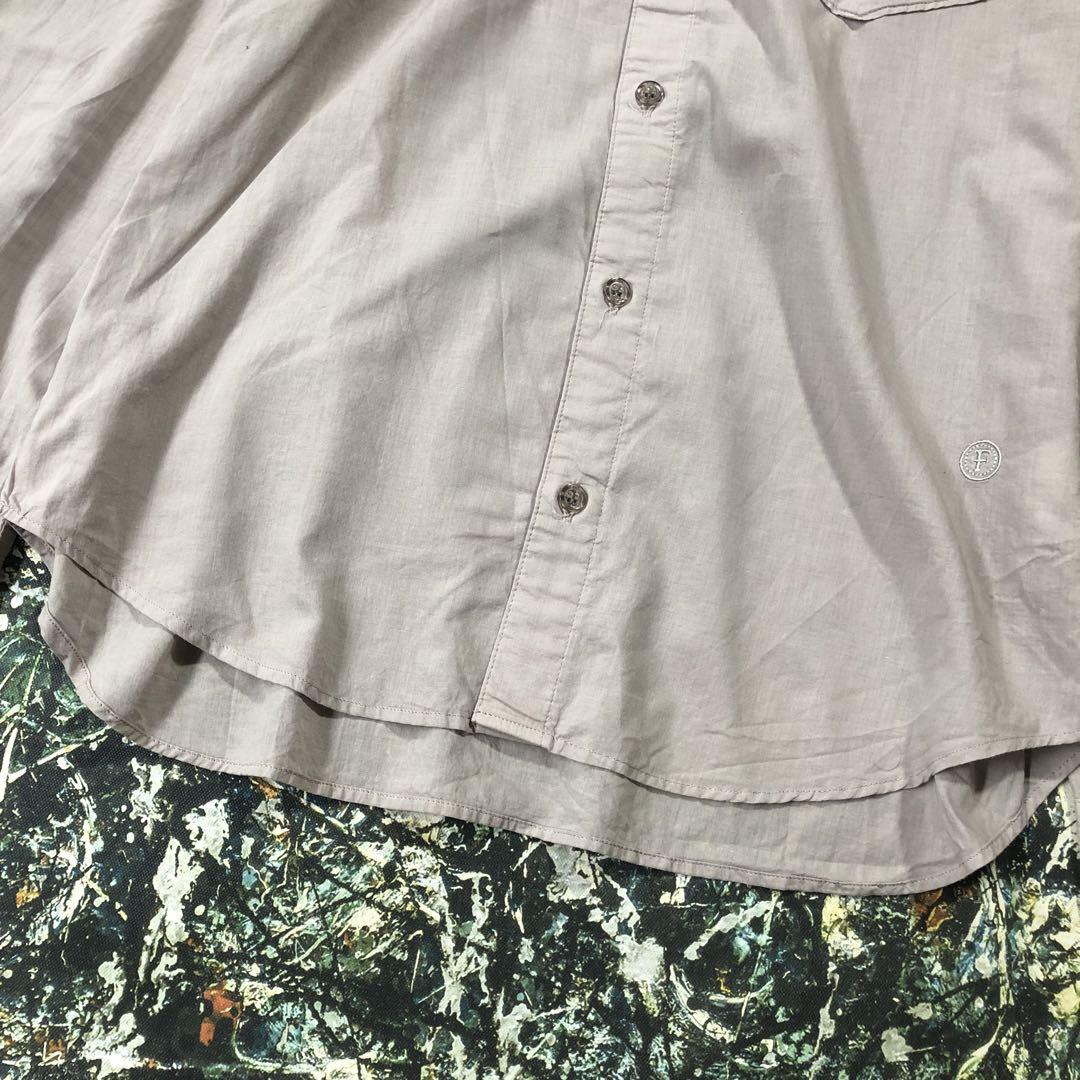 【美品】ファクトタム-FACTOTUM-ロゴデザインシャツ
