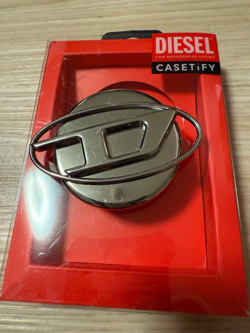 DIESEL CASSETIFY スマホスタンド