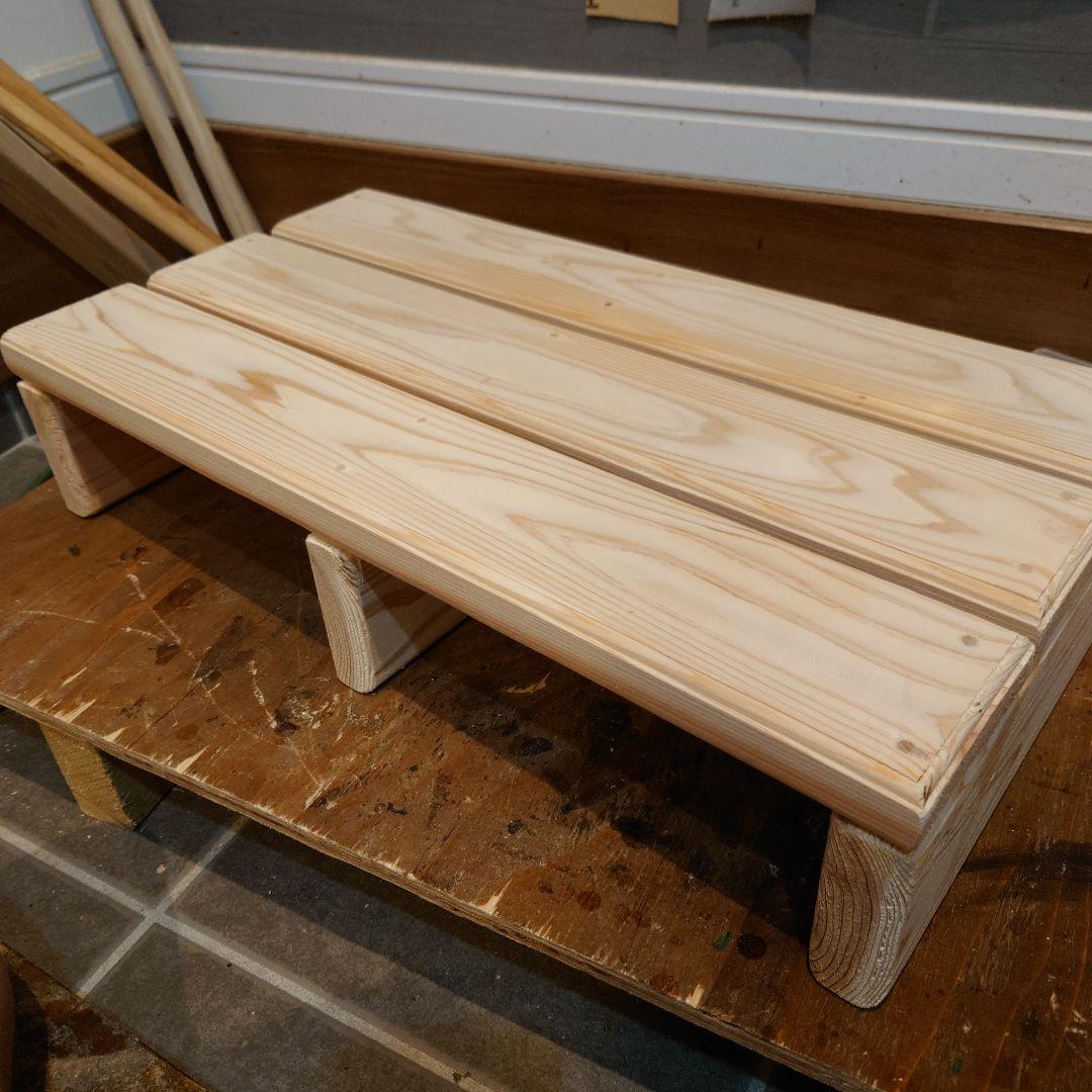 杉無垢の玄関踏台　巾55cm