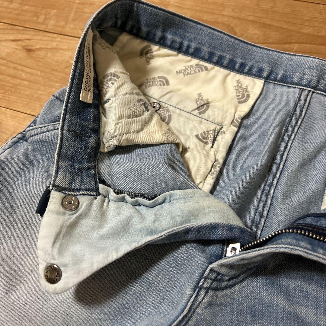 THE NORTH FACE ライトブルーデニムパンツ