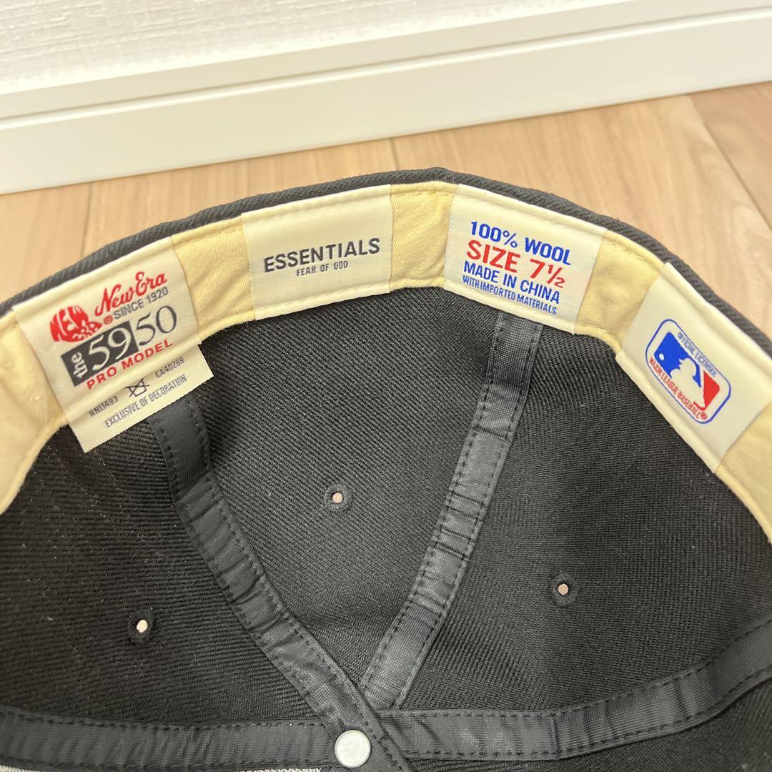 [59FIFTY] FEAR OF GOD ESSENTIALS Fロゴキャップ