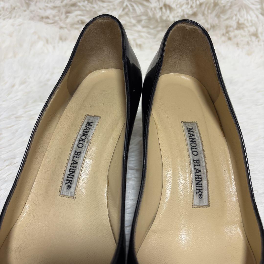 Manolo Blahnik エナメルパンプス ブラック　36