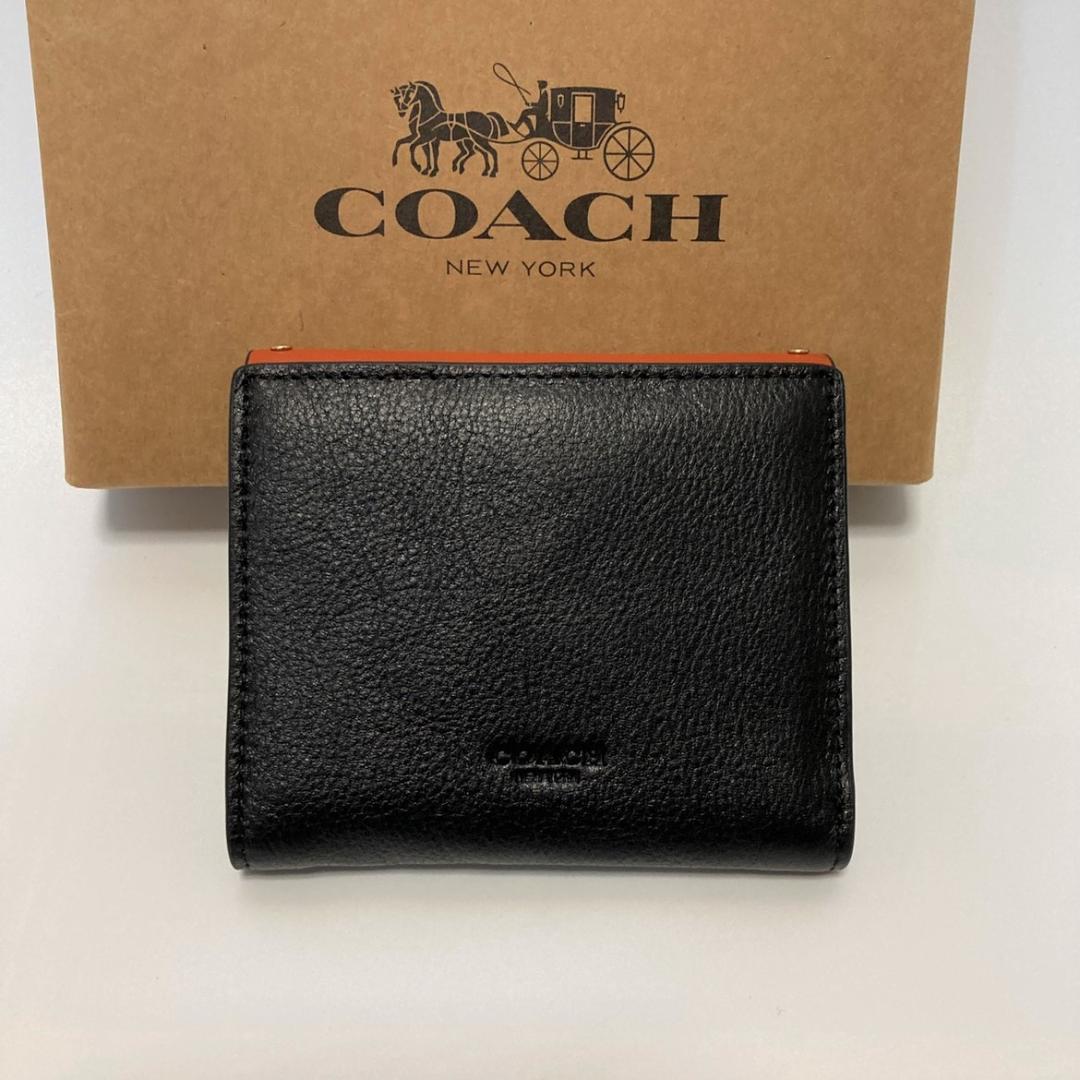 ☆新品☆ 【コーチ】 折財布 二つ折り シグネチャー カーキ レディース