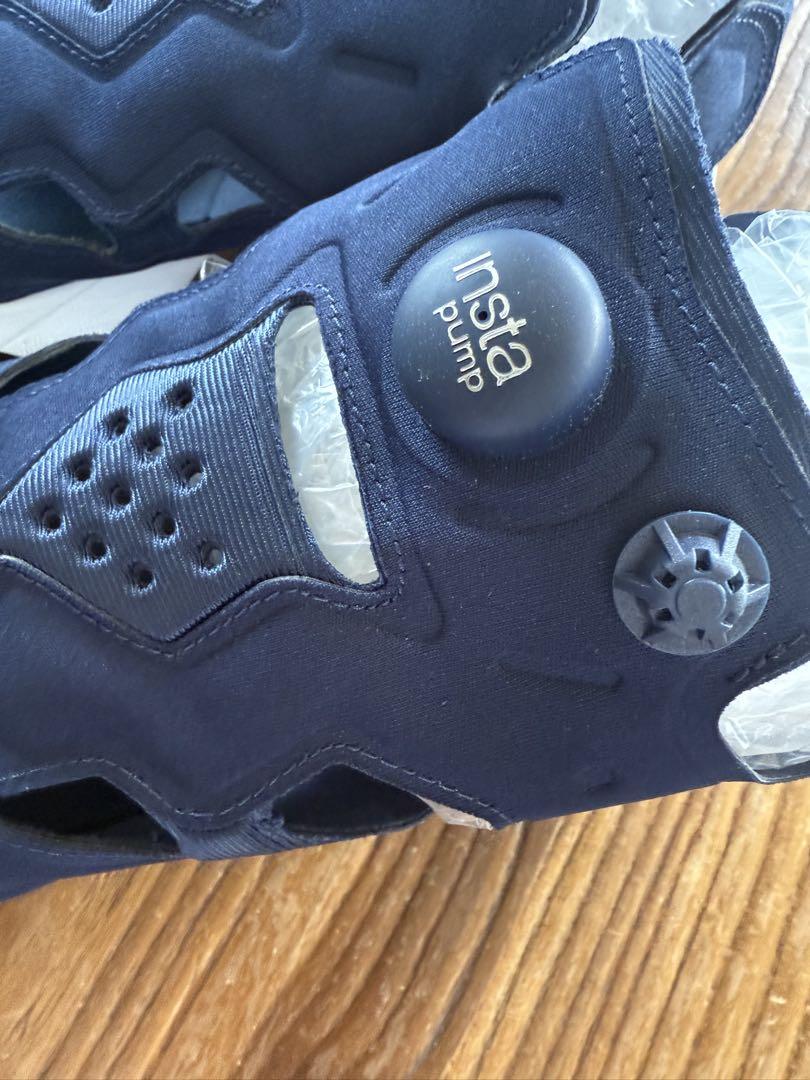 ReebokINSTAPUMPFURYSANDAL(COLLEGENAVY/RU