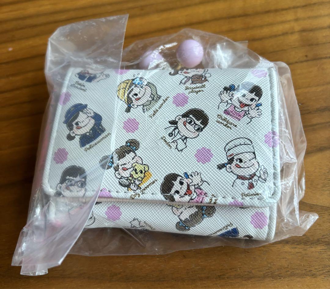 ペコちゃん 財布 - メルカリ