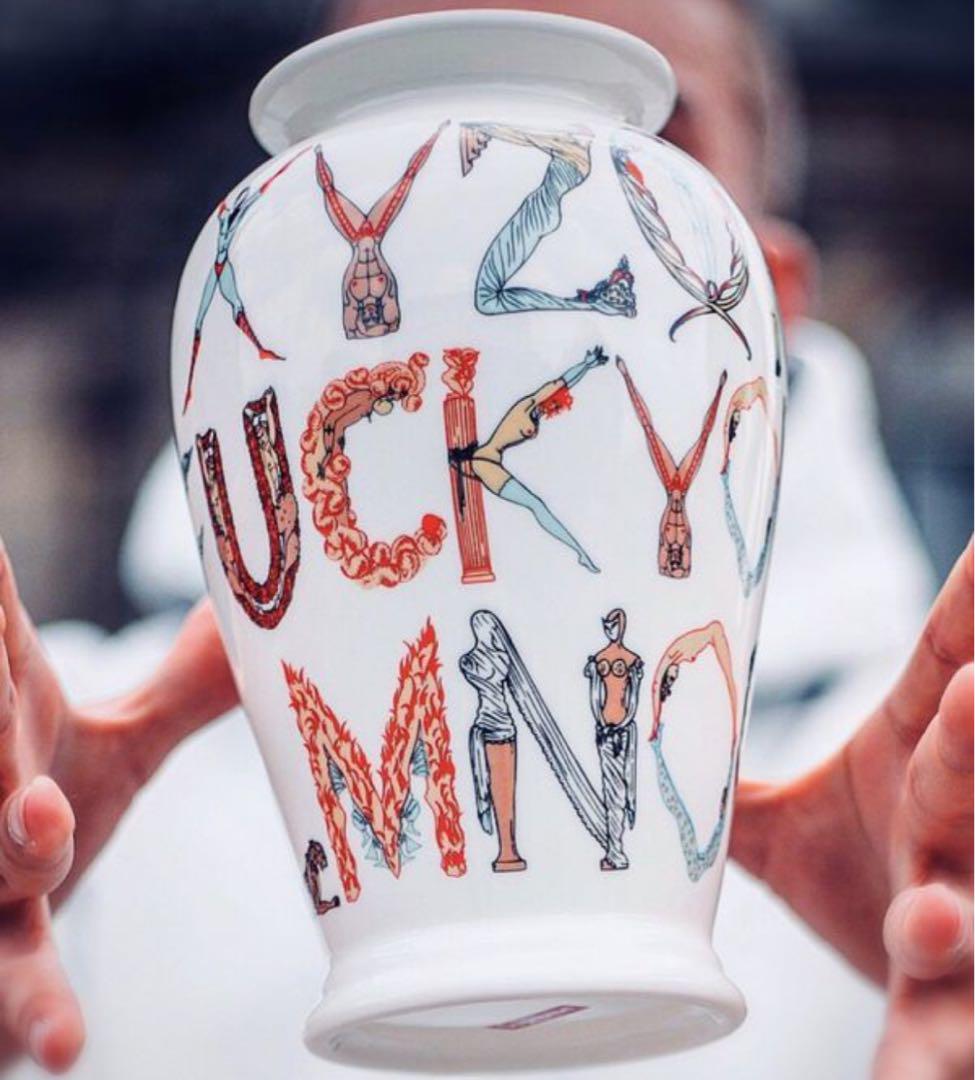 Supreme Alphabet Vase 2018SS 花瓶