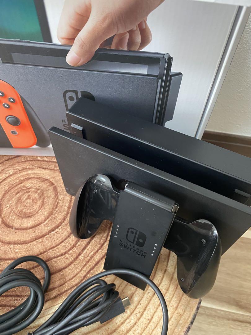 Nintendo Switch ニンテンドースイッチ本体　ネオン ③