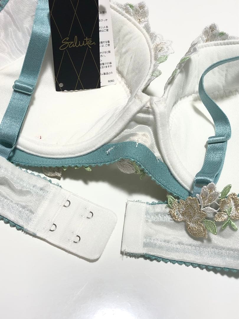 【E75L】【新作】ワコール サルート 16G ブラショーツ IV 新品未使用 【E75L】【新作】ワコール サルート 16G ブラショーツ IV 新品未使用