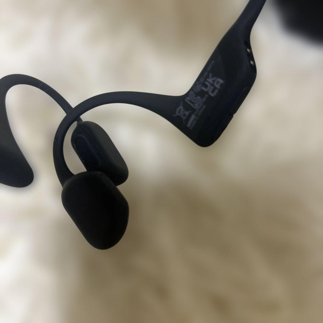 【極美品】Shokz Open Run PRO 骨伝導イヤホン　ブラック