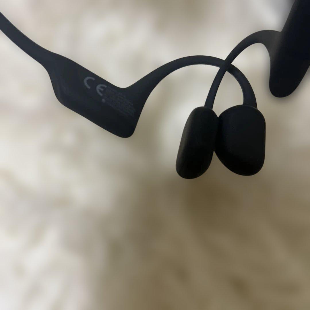 【極美品】Shokz Open Run PRO 骨伝導イヤホン　ブラック