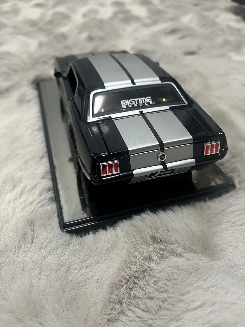 マスタング　 ミニカー 1/24 マスタング ミニカー 1/24
