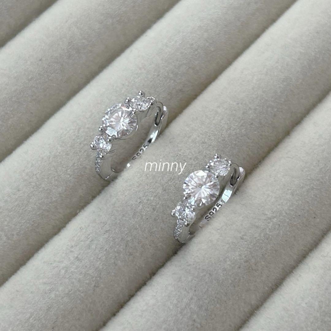 モアサナイト（人工ダイヤモンド）3ストーンフープピアス 0.5ct