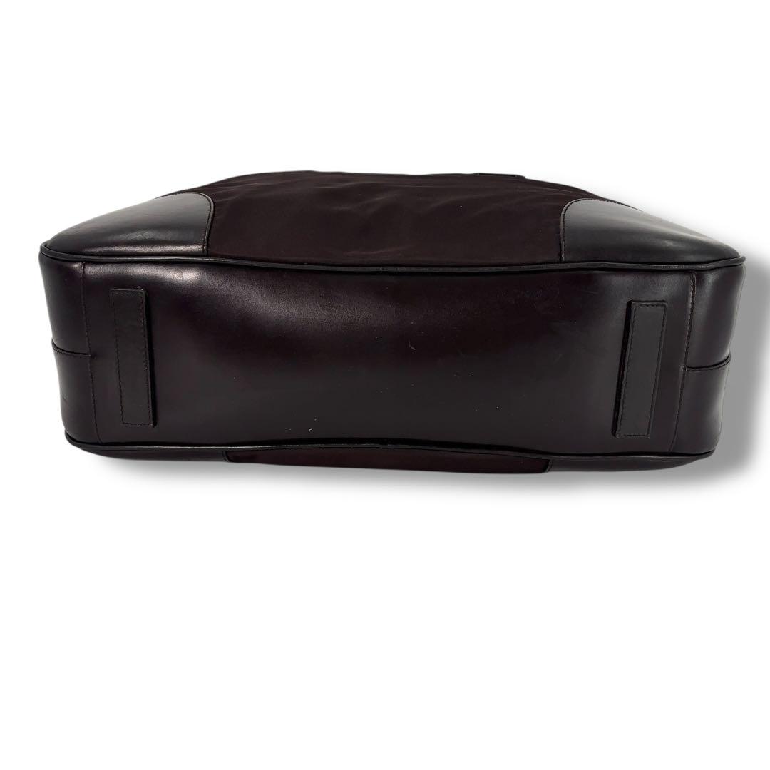 【美品】PRADA プラダ ボストンバッグ トート NERO　鍵　三角プレート
