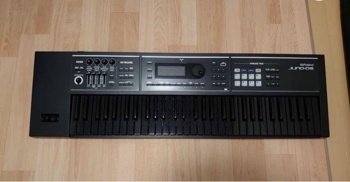 超特価セール商品 Roland JUNO-DS61B 限定版ブラックモデル おもちゃ