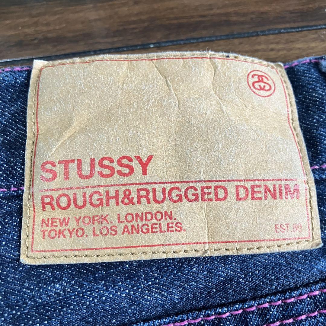 STUSSY ハーフデニムパンツ　バック　ペイント　ロゴ　ピンク　Y2K