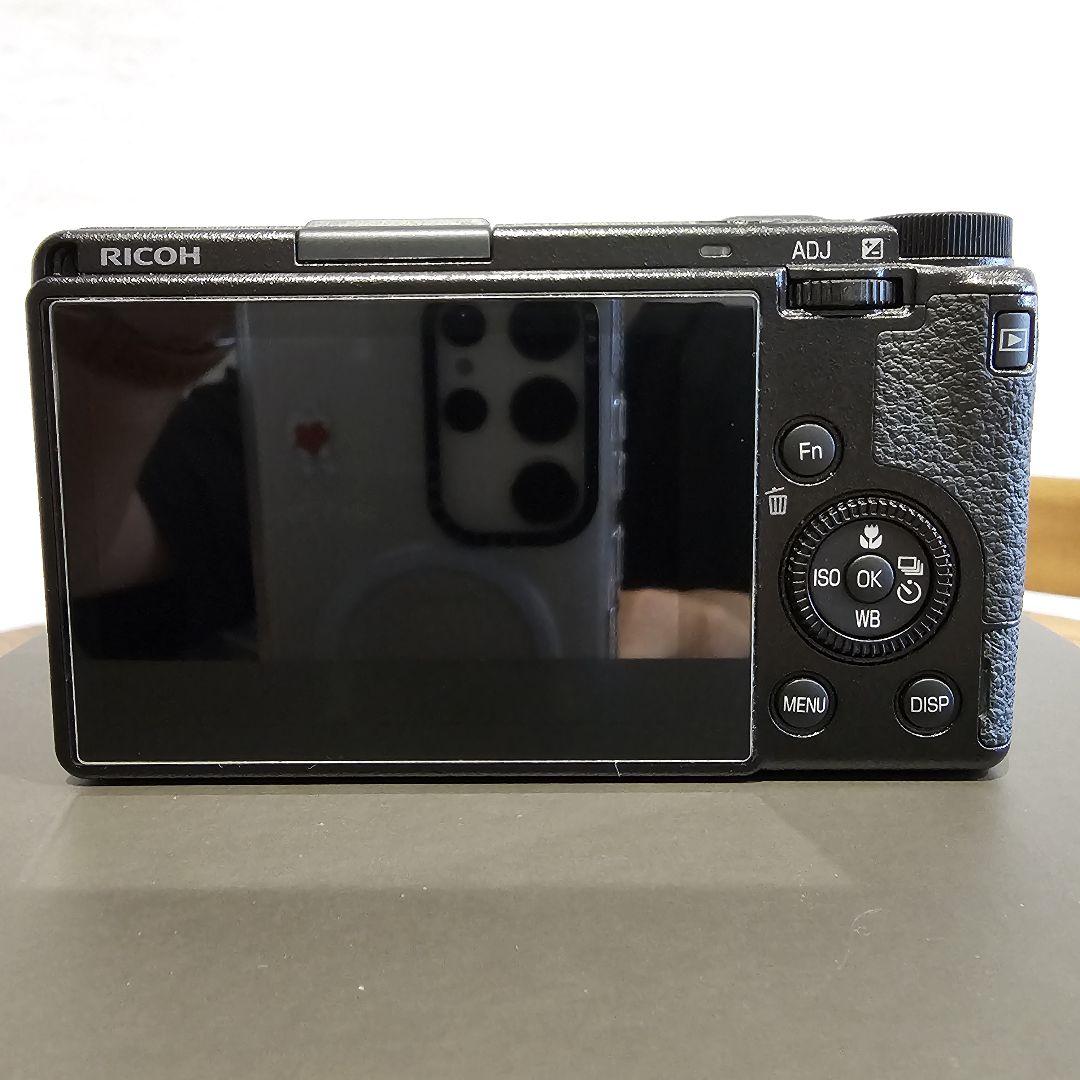 美品 RICOH GRⅢx リコー フィルタ、ケース、ストラップおまけ付き 画像4