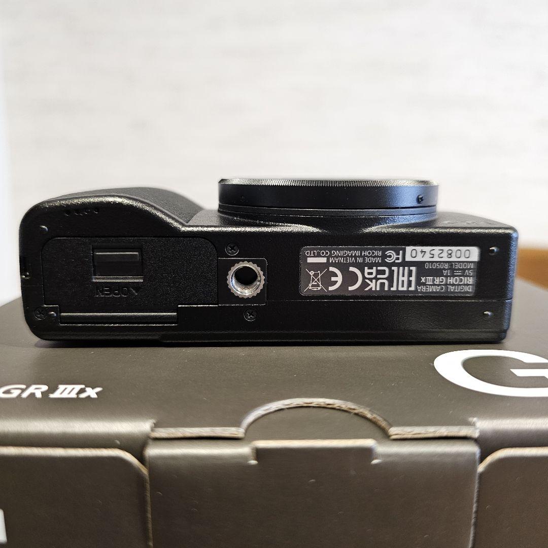 美品 RICOH GRⅢx リコー フィルタ、ケース、ストラップおまけ付き 画像8