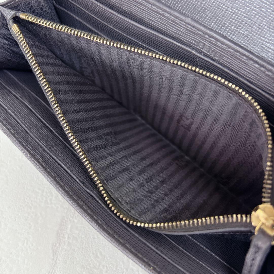 希少✨フェンディ FENDI 長財布 トゥージュール　コンチネンタルウォレット