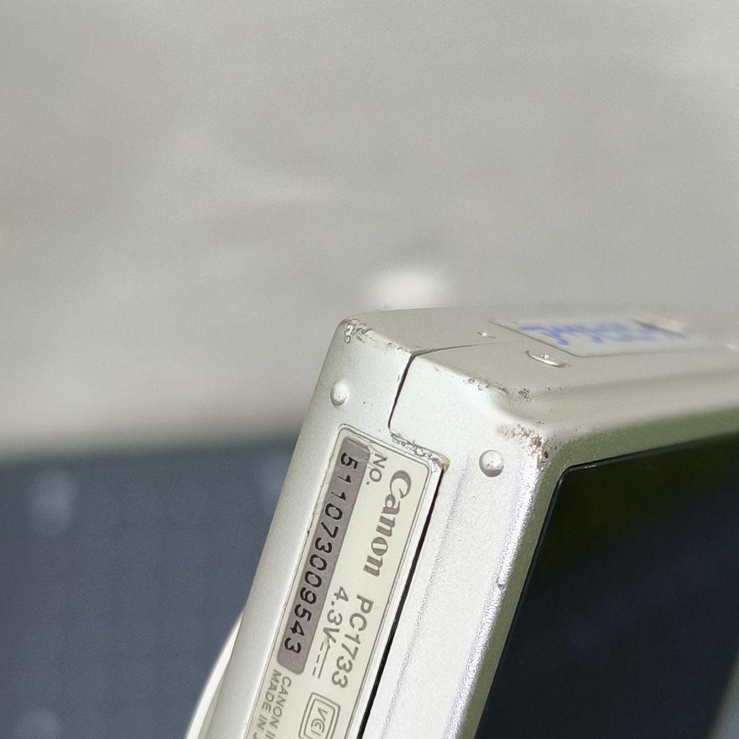 Canon IXY 220F コンパクトデジタルカメラ 箱、説明書、付属品多数