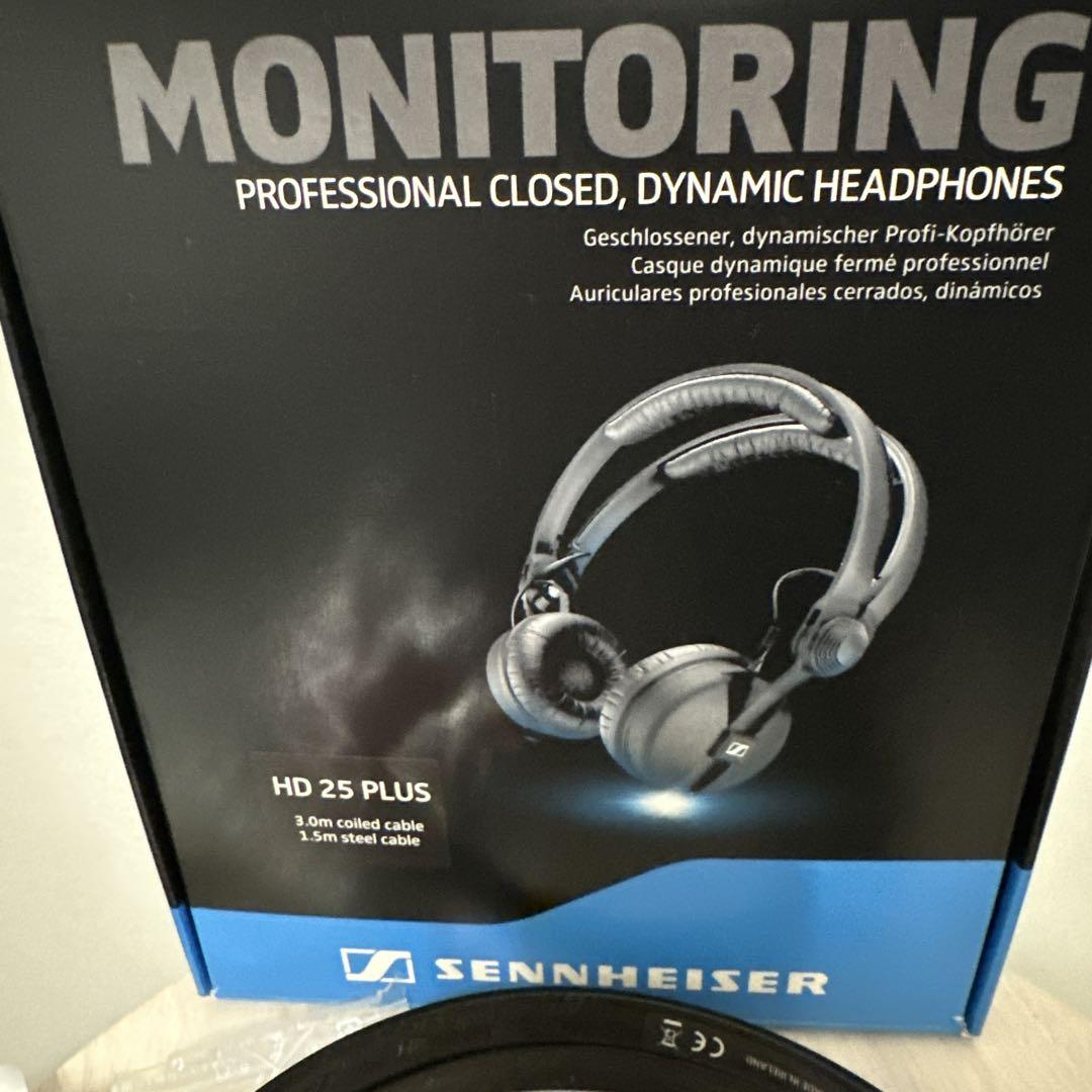 美 SENNHEISER HD25 PLUS ゼンハイザー ヘッドホン パッド付