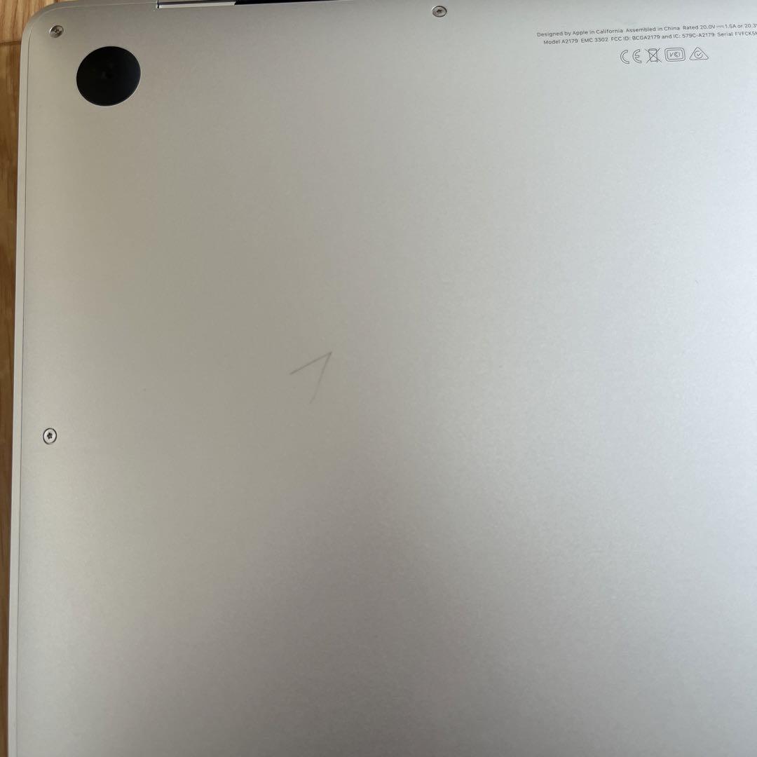MacBook本体 MacBook air 13inch