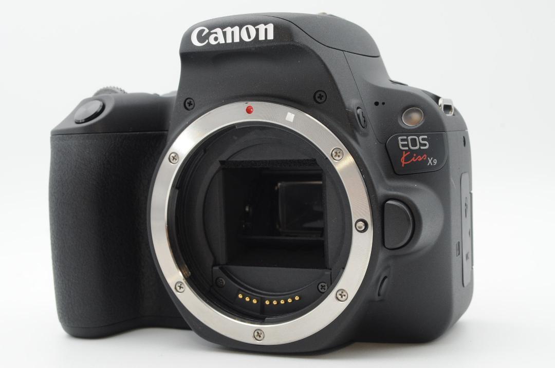 ☆新品級⑤☆ Canon EOS Kiss x9 ダブルレンズセット