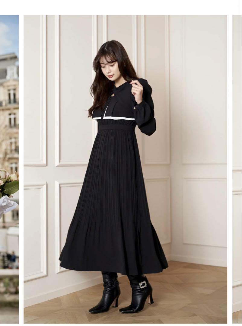 Her lip to La Rochelle Pleated Dress | labiela.com