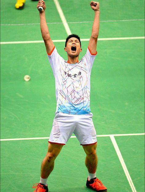 YONEX バドミントン ユニフォーム