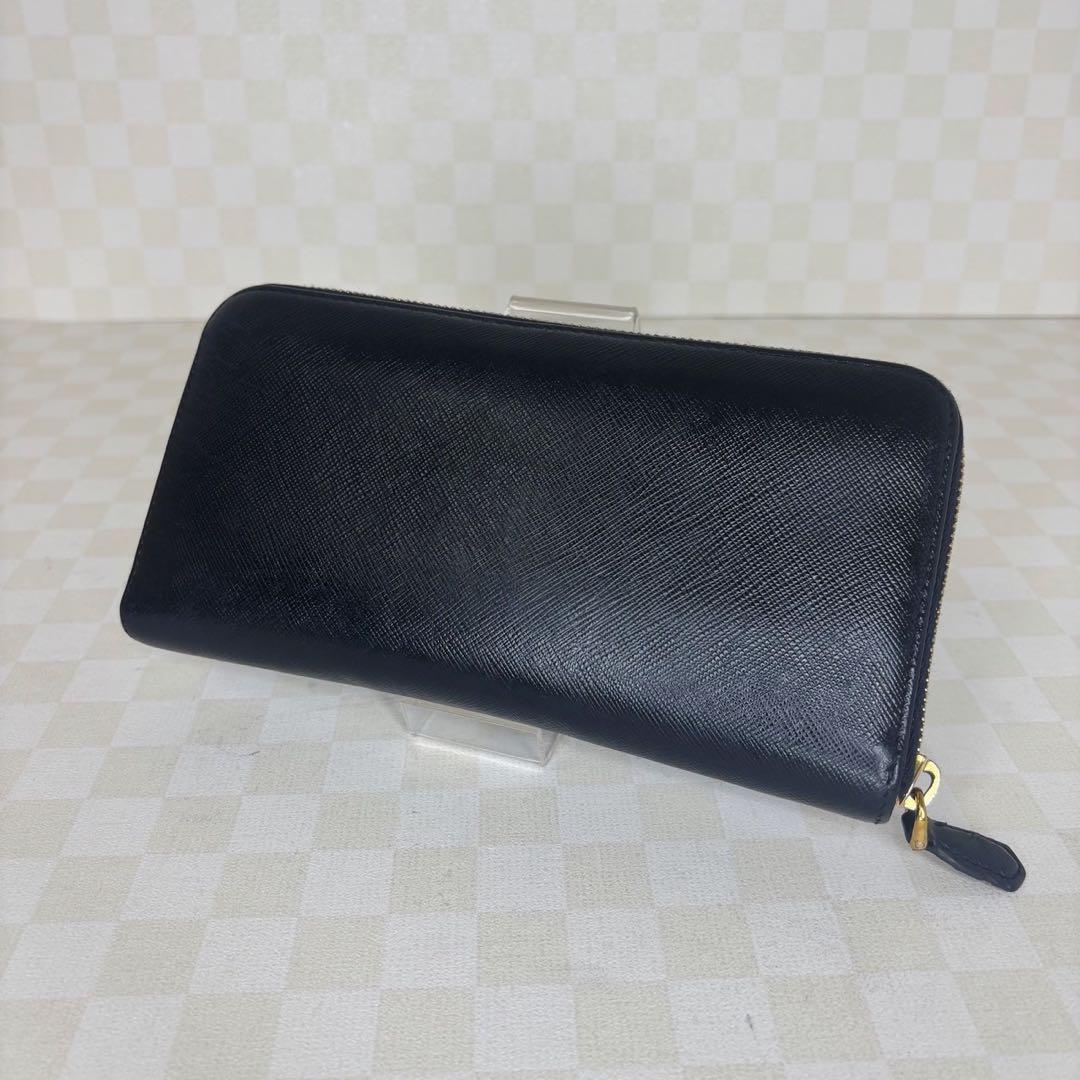 美品　PRADA プラダ　財布　ラウンドファスナー　M56