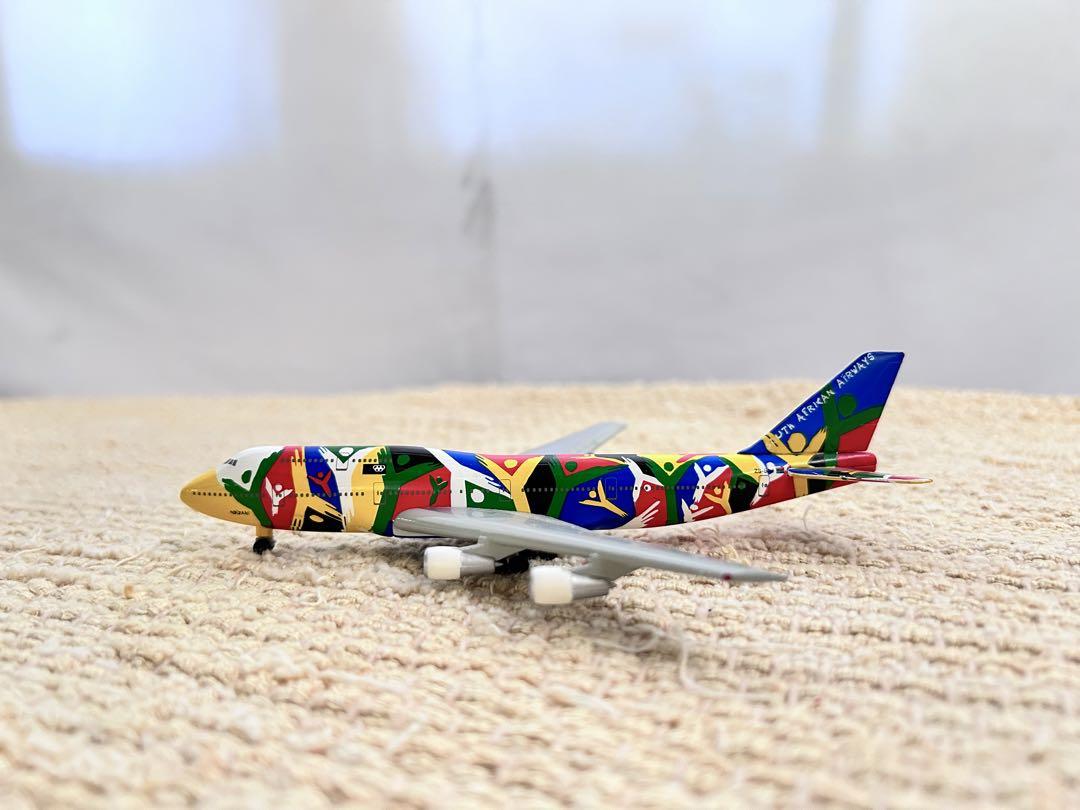 在庫処分 半額 herpa/ヘルパ 1/500 サウスアフリカ航空 B747-300 航空機・ヘリコプター