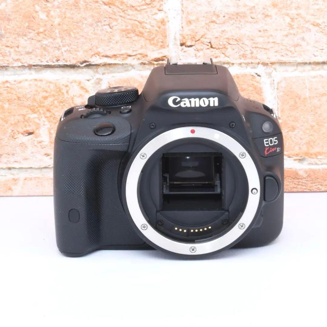 高機能✖️高画質✨Canon kiss X7✨届いたらすぐ使えるレンズセット
