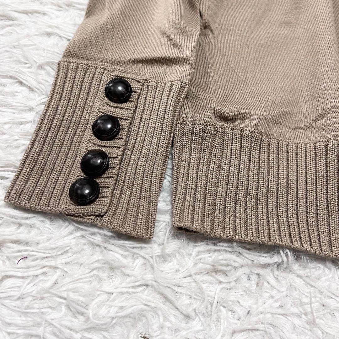 【海外限定】 毛100% London Burberry Vネック 4 ロゴ刺繍 ノバチェック トップス