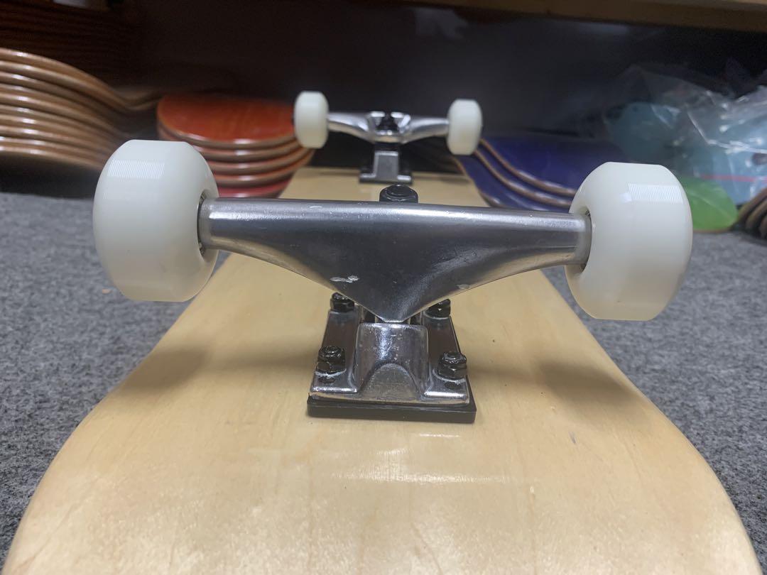 送料無料 新品 USAブランク スケートボード スケボー コンプリート 7.5