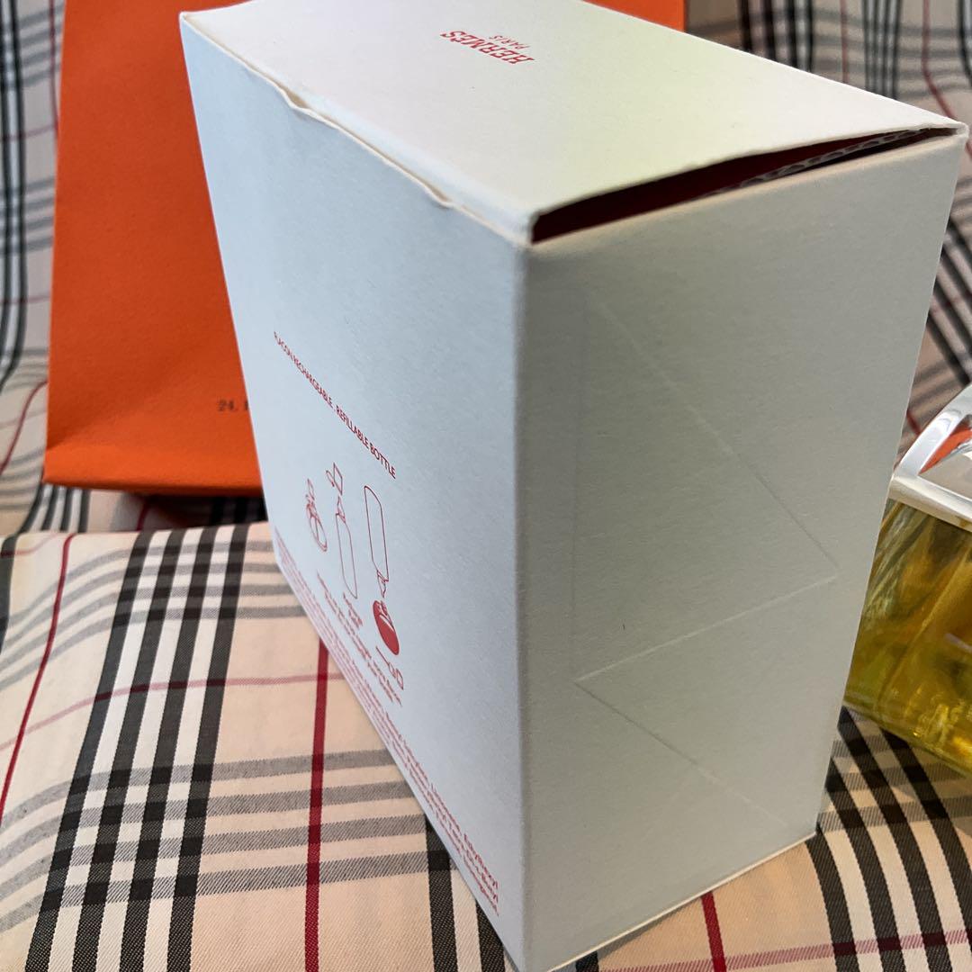 エルメス　バレニアオードブルパルファム