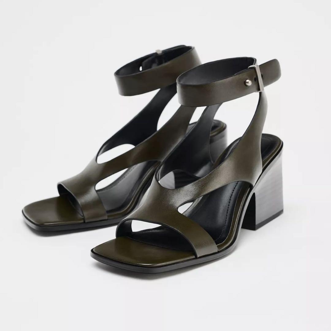 ZARA☆ほぼ新品☆39(25.3cm)