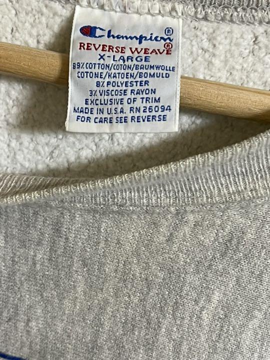 USA製 チャンピオン リバースウィーブ パーカー フーディ XL 刺繍タグ 人気特価激安 USA製 チャンピオン リバースウィーブ パーカー フーディ XL 刺繍タグ スウェット