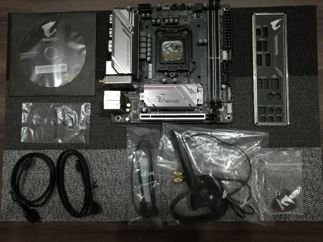 CPU i9 9900とマザホAORUS Z390 I PRO WIFI