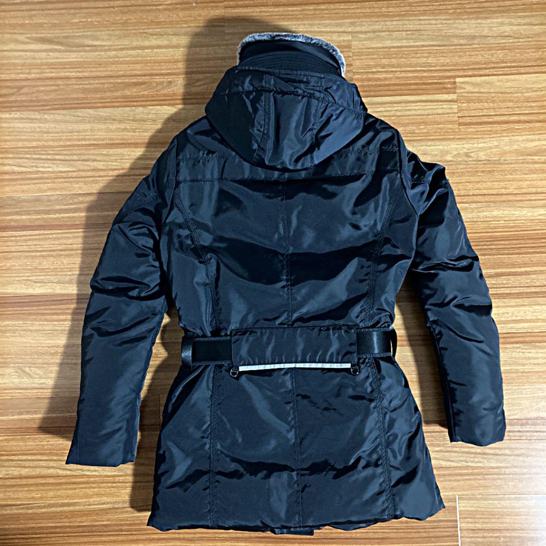ルカリⅠ 極美品PEUTEREY 黒 XS 14万 bSijF-m91004186476 ピューテリー ベルテッドダウン シルエット