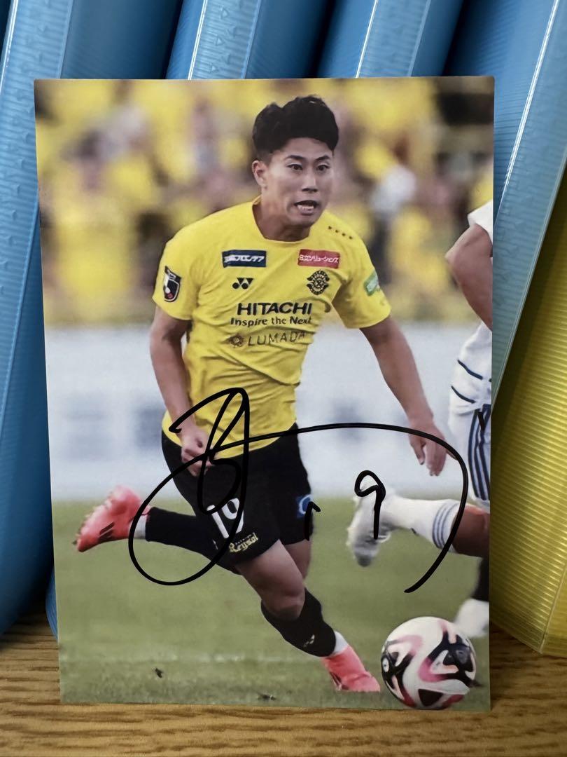 Jカード2018 伊東純也選手 直筆サインカード 柏レイソル 日本