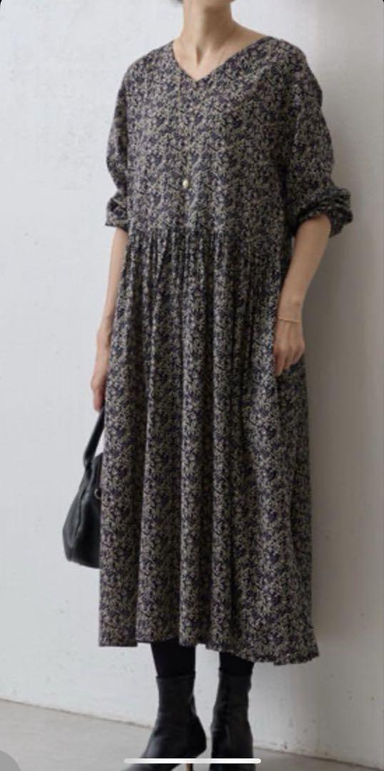 BEARDSLEY 花柄