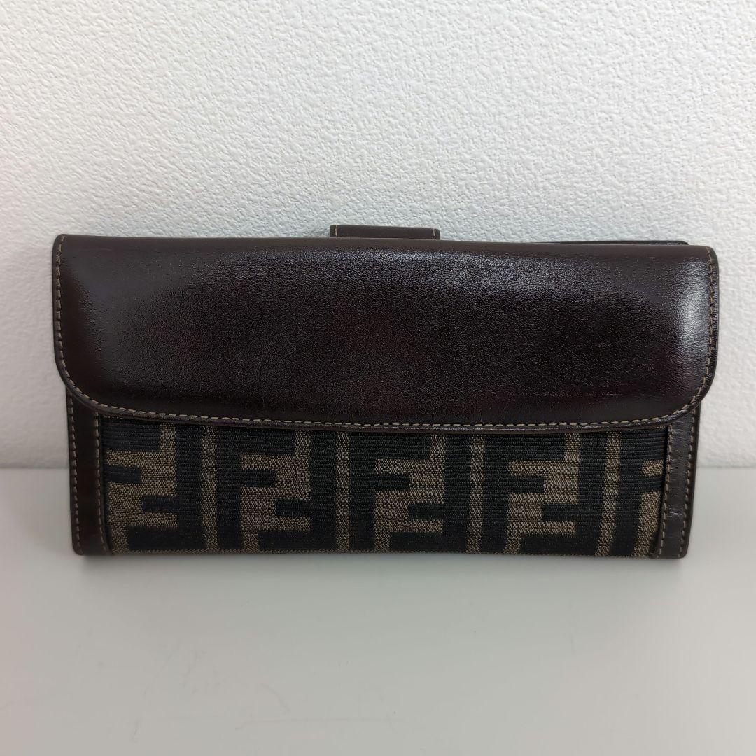 フェンディ　ズッカ　長財布