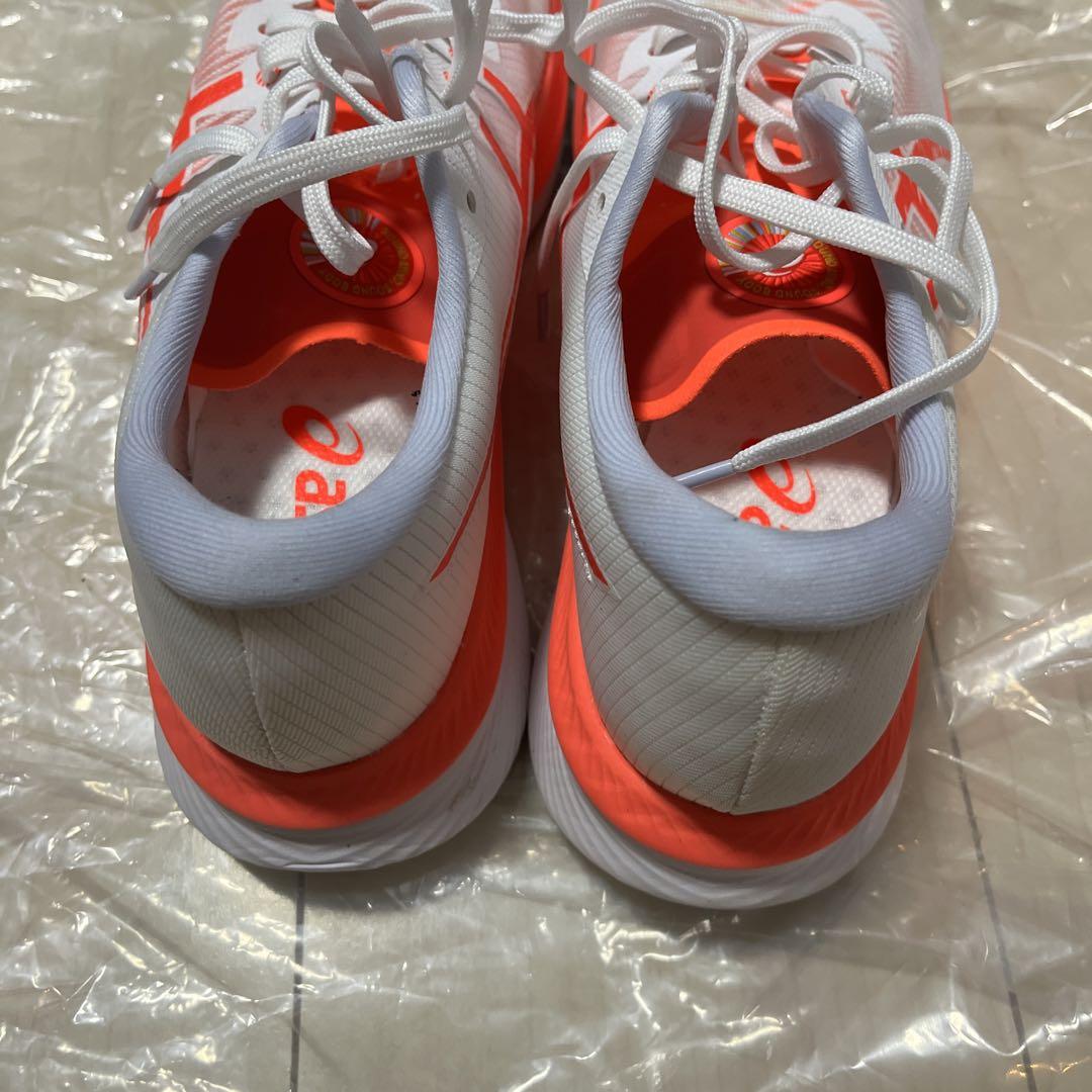 アシックスMAGIC SPEED3 White/SunriseRed27.5cm