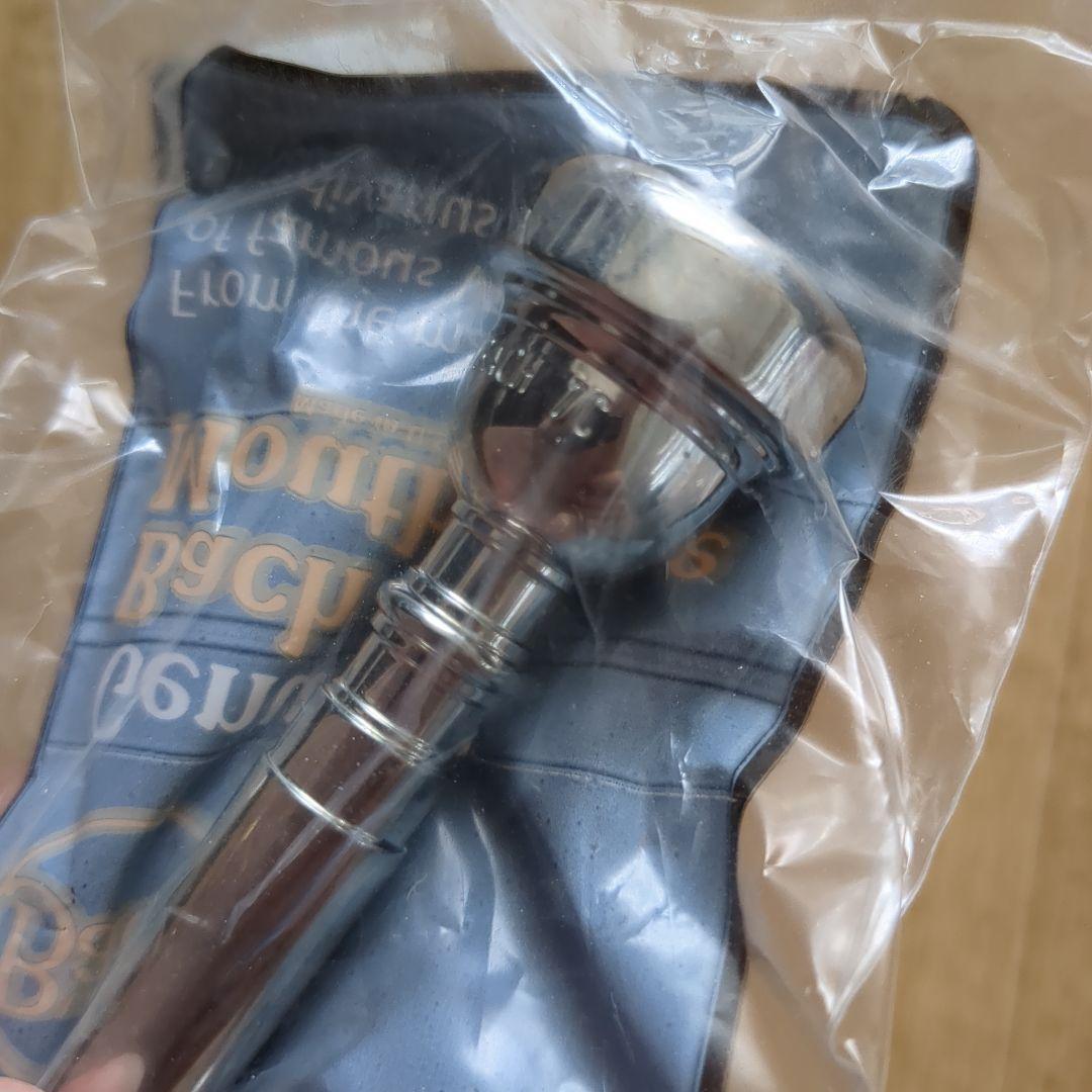 ☆未開封、新品、未使用！Bach　トランペット　マウスピース7C☆