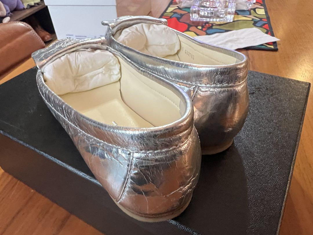 CHANEL MOCASSINS LOAFERS シルバーメタリックモカシン